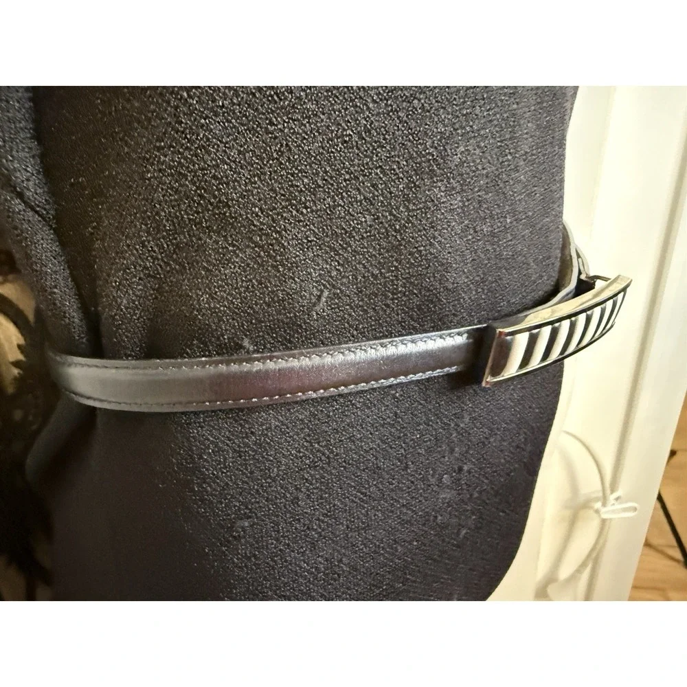 Black Leather Belt‎ Unique Blk & White Leather Striped Buckle Vtg Size M 28